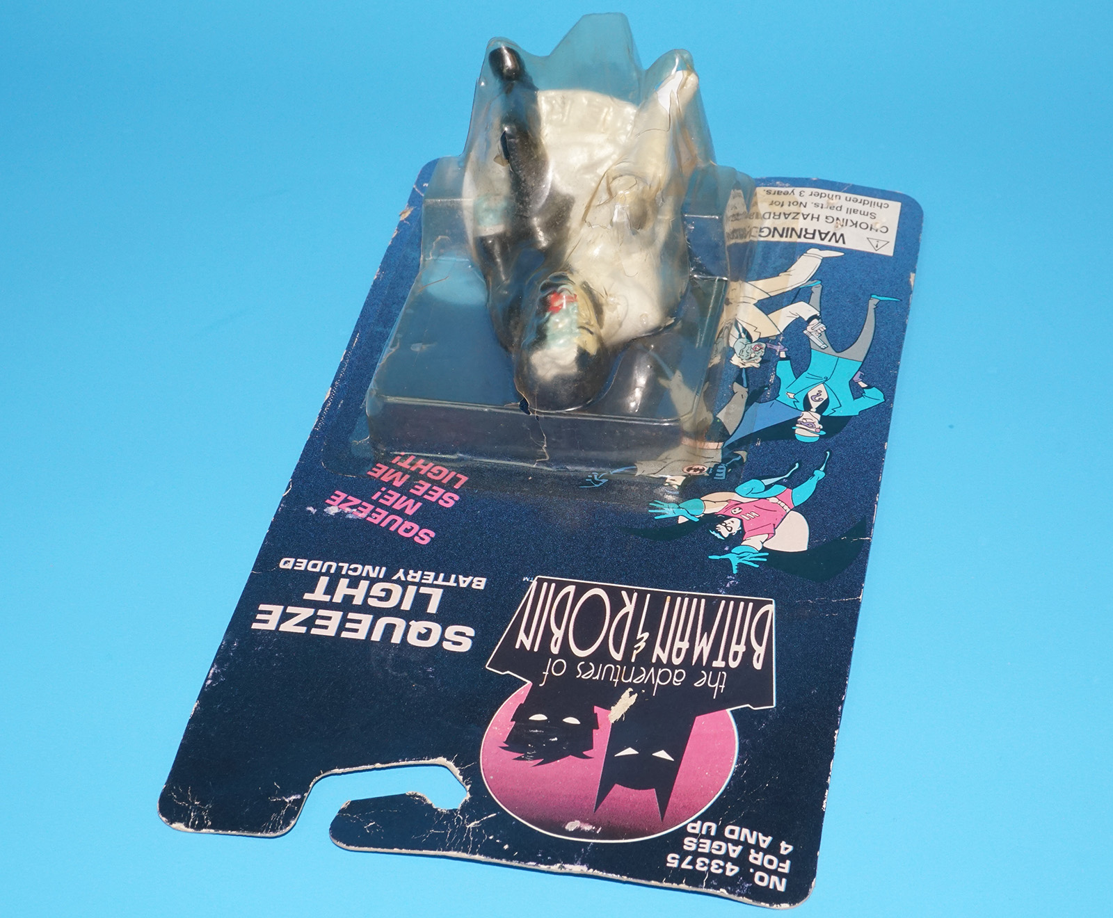 BATMAN THE ADVENTURES OF BATMAN & ROBIN SQUEEZE LIGHT TWO-FACE MOC MOSC 1994 JANEX CORPORATION - Image 5