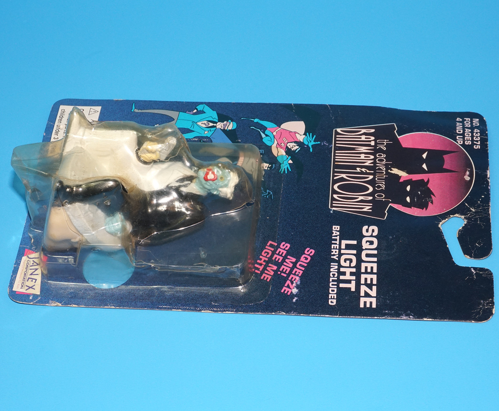 BATMAN THE ADVENTURES OF BATMAN & ROBIN SQUEEZE LIGHT TWO-FACE MOC MOSC 1994 JANEX CORPORATION - Image 7