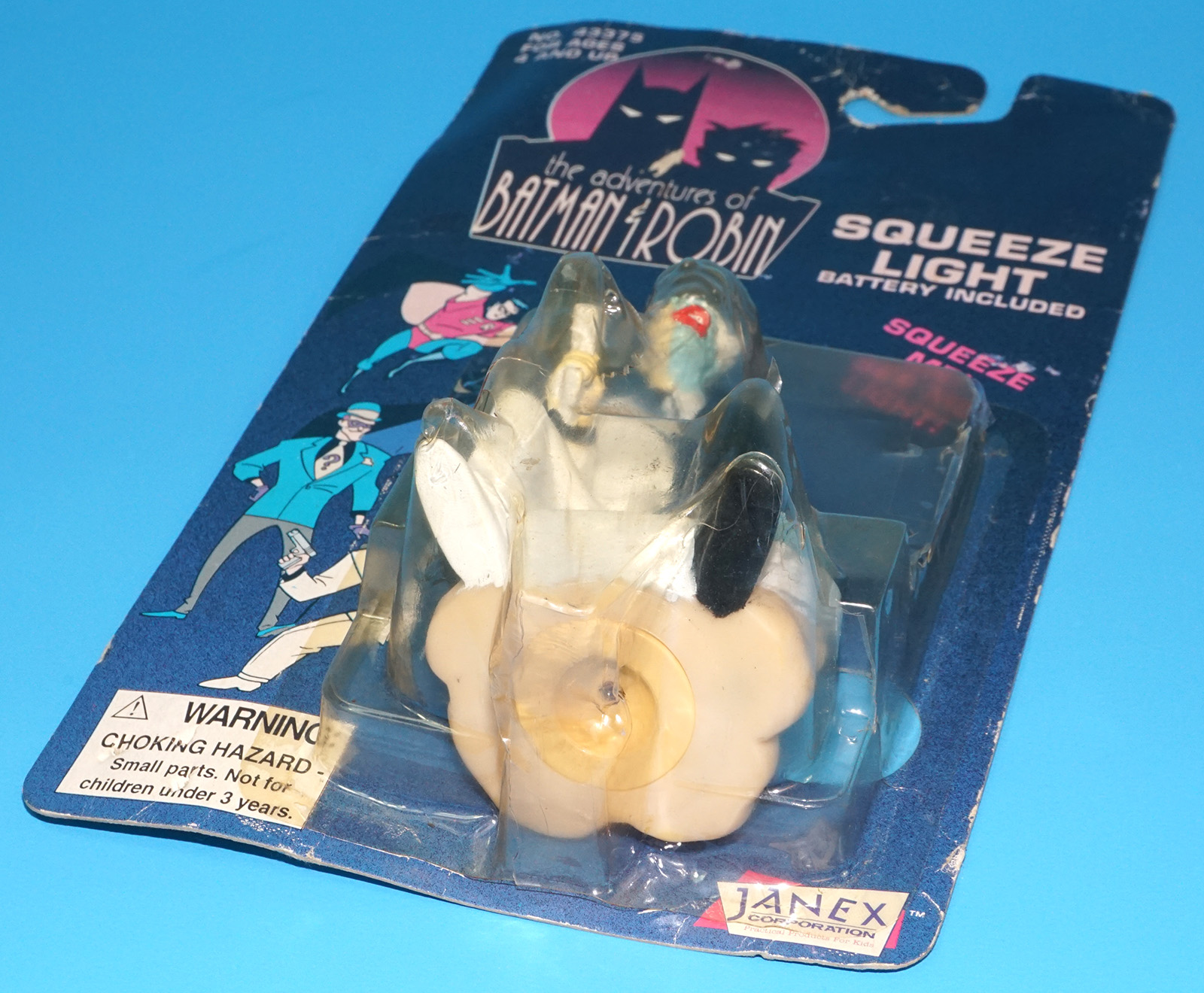 BATMAN THE ADVENTURES OF BATMAN & ROBIN SQUEEZE LIGHT TWO-FACE MOC MOSC 1994 JANEX CORPORATION - Image 9