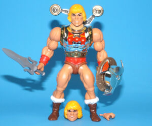 MOTU MASTERS OF THE UNIVERSE ORIGINS FLYING FISTS HE-MAN 100% COMPLETE 2022 MATTEL