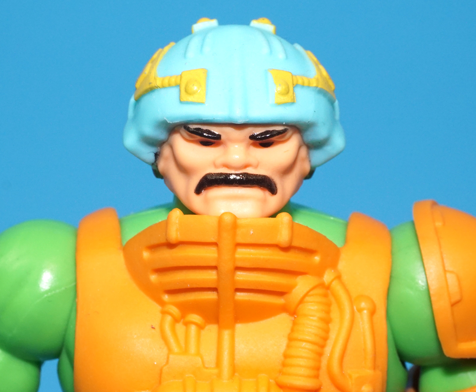 MOTU MASTERS OF THE UNIVERSE ORIGINS MAN-AT-ARMS 100% COMPLETE 2020 MATTEL - Image 2