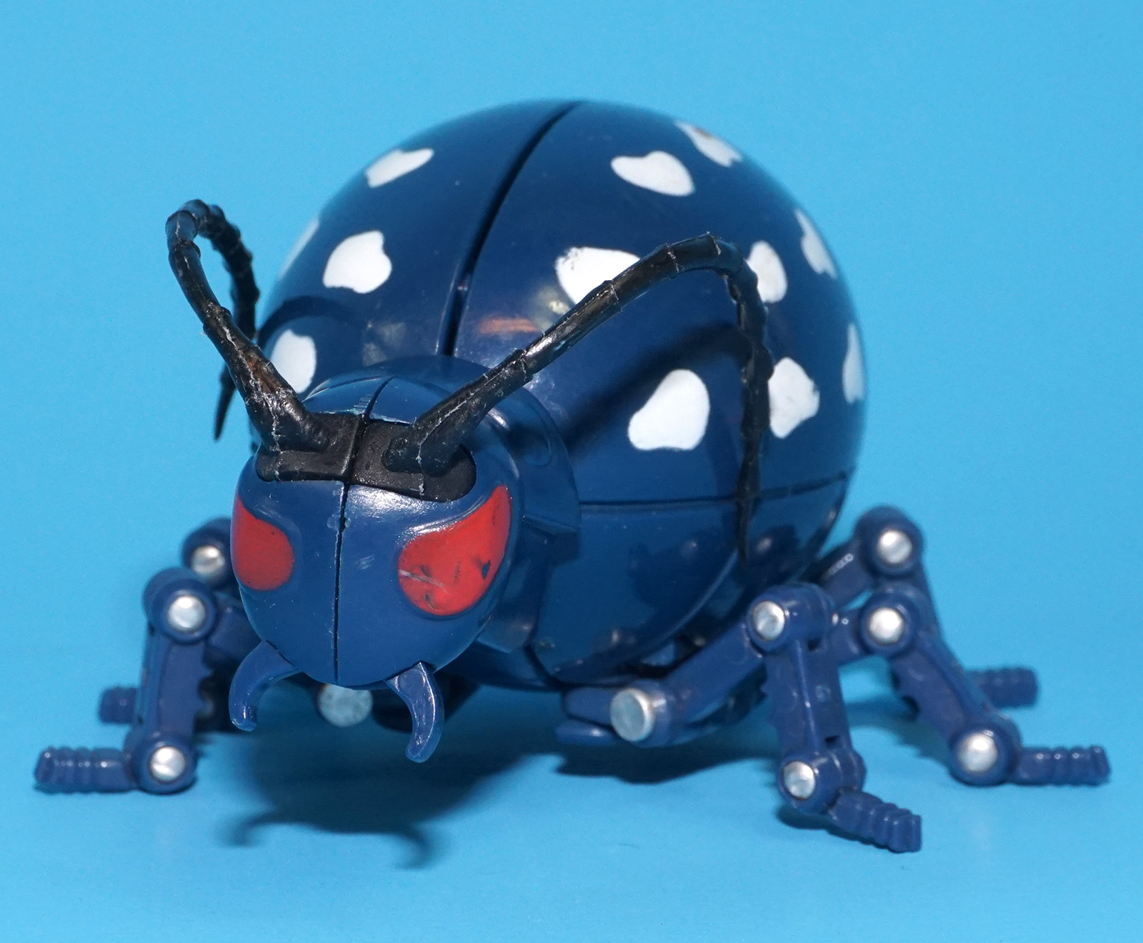 MUSHI TAMAGORAS M-3 KAMIKIRIMUSI INSECT EGG MONSTERS BEETLE 1986 BANDAI - Image 2