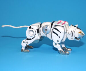 MMPR POWER RANGERS GAORANGER WILD FORCE MEGAZORD WHITE TIGER DX GAO KING 2001 BANDAI