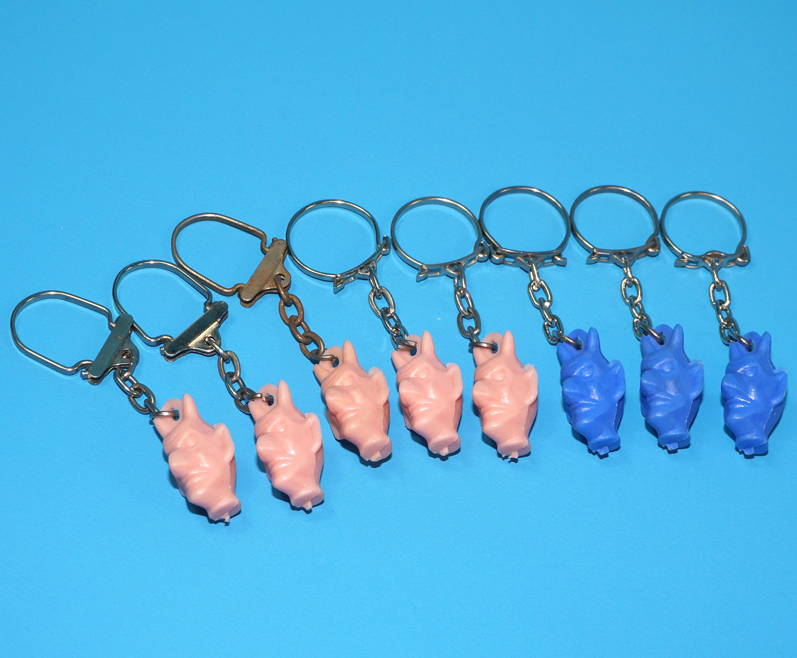 HORROR HEAD DEVIL NOVELTY KEYRING KEYCHAIN LOT HORNHEAD SATAN HORNS 1960s HOLLAND - Image 4