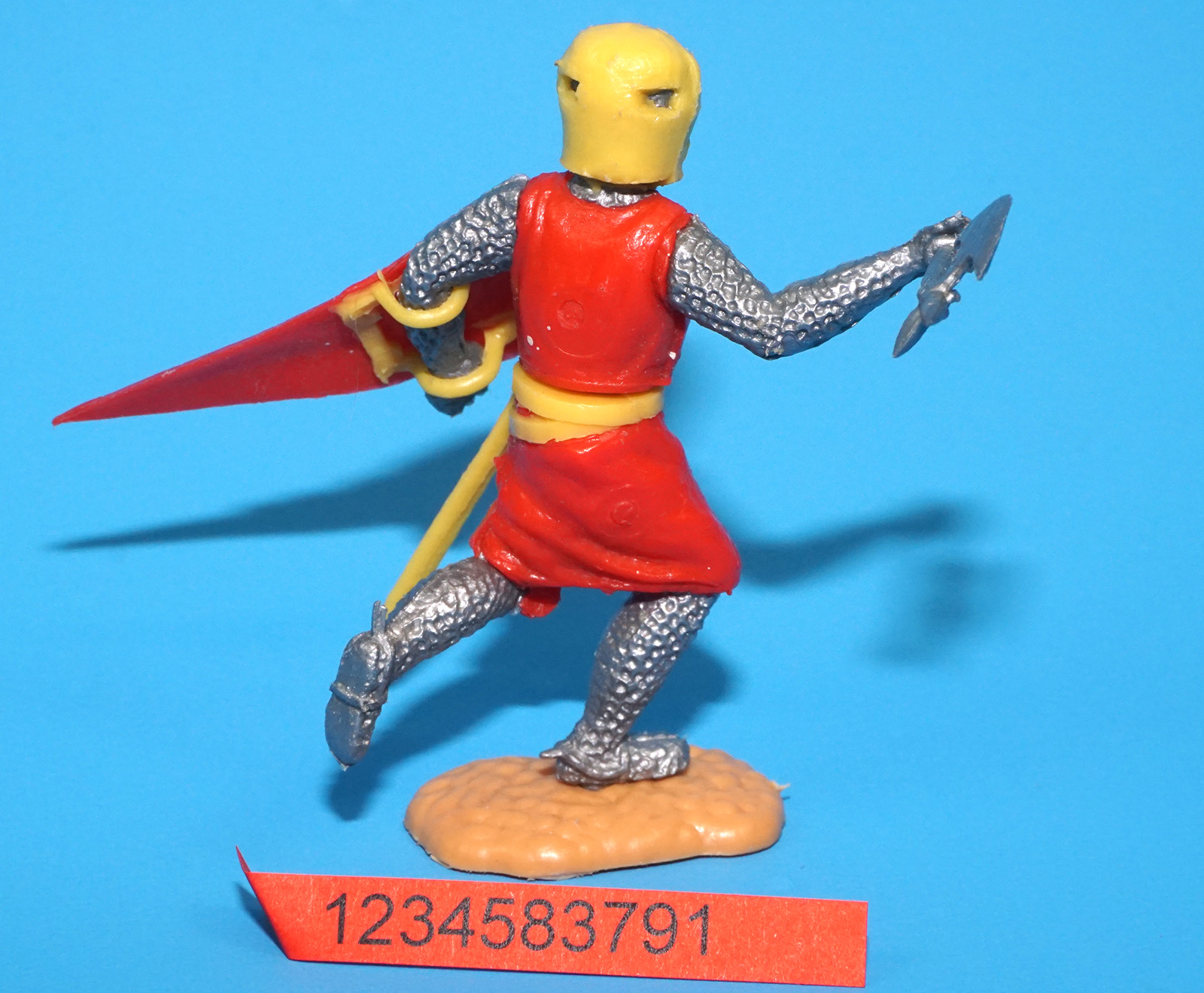 TIMPO TOYS SWOPPETS MEDIEVAL SERIES HELM KNIGHT 1960s ENGLAND - Image 3