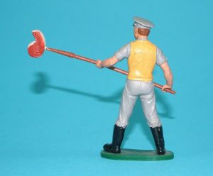 BRITAINS ZOO #1394 KEEPER (ASSORTED) 1970s ENGLAND