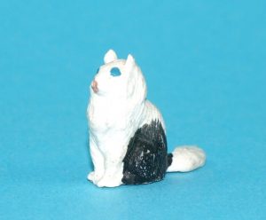 BRITAINS FARM #2290 H2290 ASSORTED CATS CAT SITTING 1960s HERALD ENGLAND