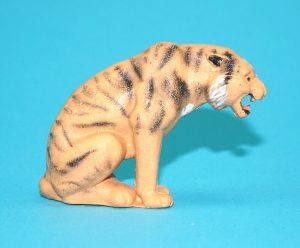 BRITAINS ZOO #1346 TIGER SITTING 1970s ENGLAND
