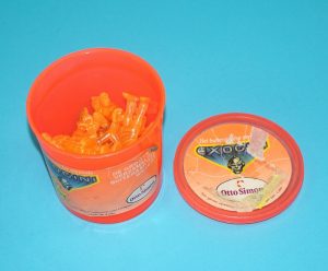 EXOGINI TUB BOX COMPLETE CONTENTS 10 FIGURES ORANGE TRANSPARENT 1987 OTTO SIMON DUTCH PANOSH EL GRECO
