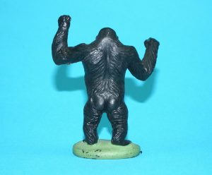 BRITAINS ZOO #1372 GORILLA STANDING 1960s ENGLAND
