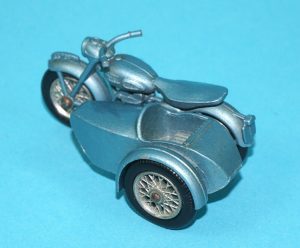 MATCHBOX #4 TRIUMPH SIDECAR 1960s LESNEY