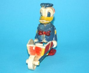 DISNEY RAMP WALKER DONALD DUCK & WHEEL BARROW 1950s MARX
