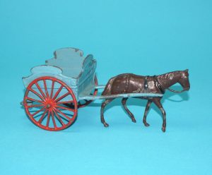 BRITAINS LEAD FARM No. 45F MILK FLOAT & HORSE IN ORIGINAL BOX 1920s ENGLAND