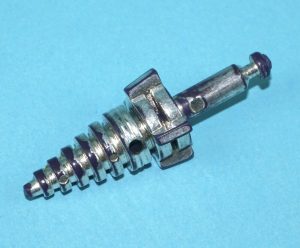 TRANSFORMERS G1 ORIGINAL SPARE PART CONSTRUCTICON BONECRUSHER SCAVENGER MISSILE