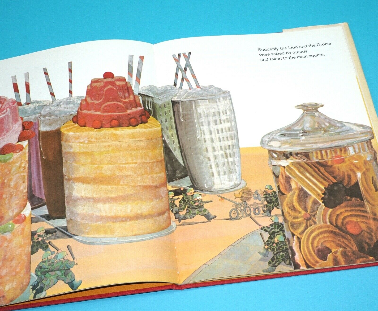 MICHAEL FOREMAN WAR AND PEAS 1974 FIRST UK HARDBACK EDITION - Image 7